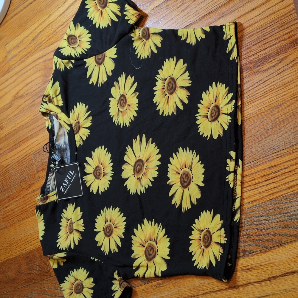 Zahul Forever Young Sunflower Cropped Top